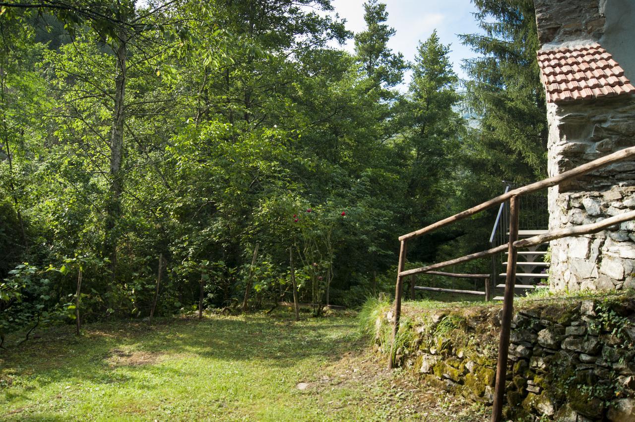 Secret Gardens Bed & Breakfast Borgomaro Exterior photo